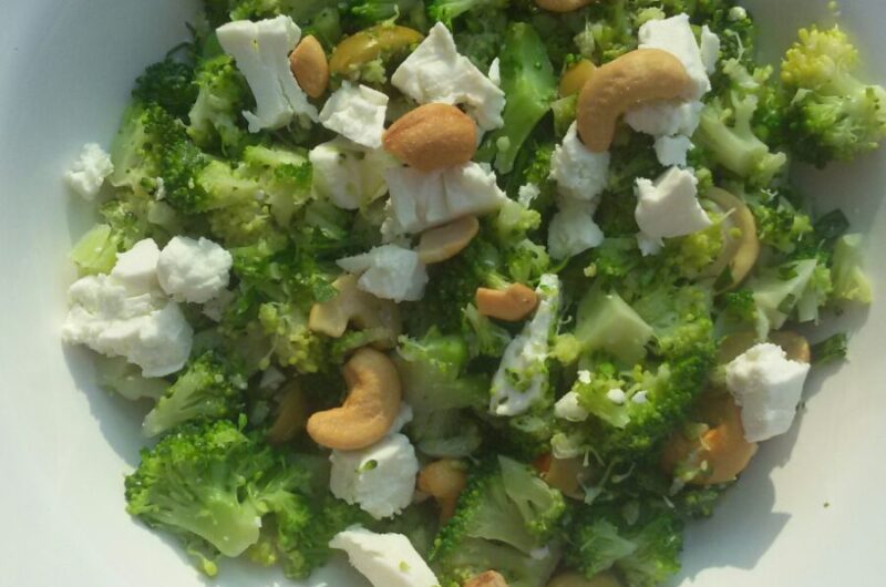 Broccolisalade
