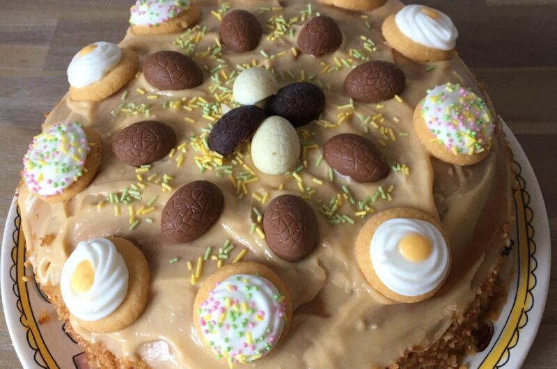 Paastaart met karamelroom